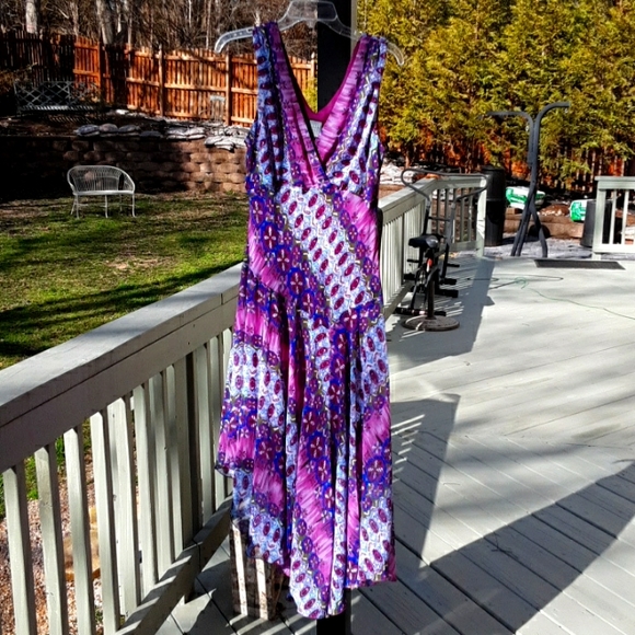 Womens Soft Multi color Dress. 14. NWOT Not available - Picture 1 of 8